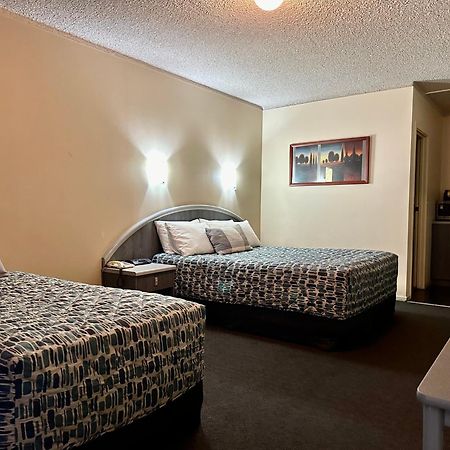 Westland Hotel Motel Whyalla Buitenkant foto