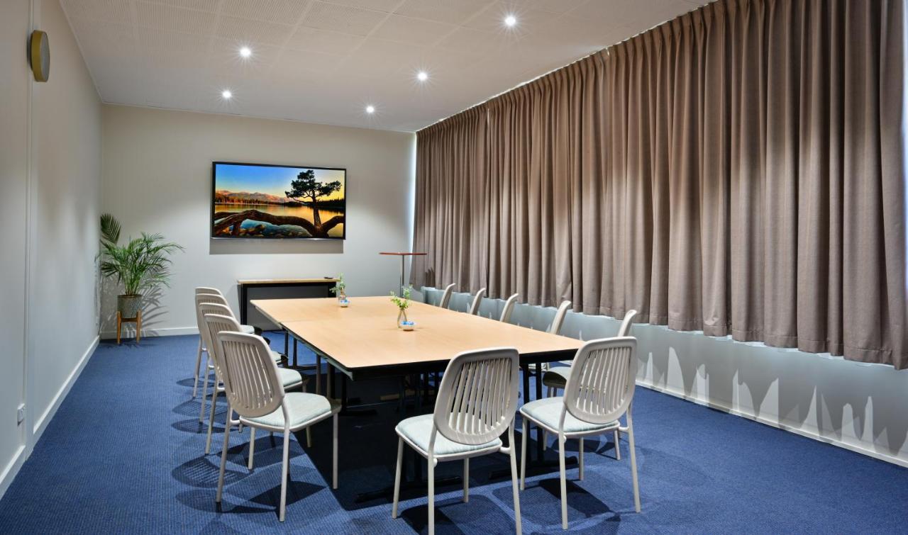 Westland Hotel Motel Whyalla Buitenkant foto