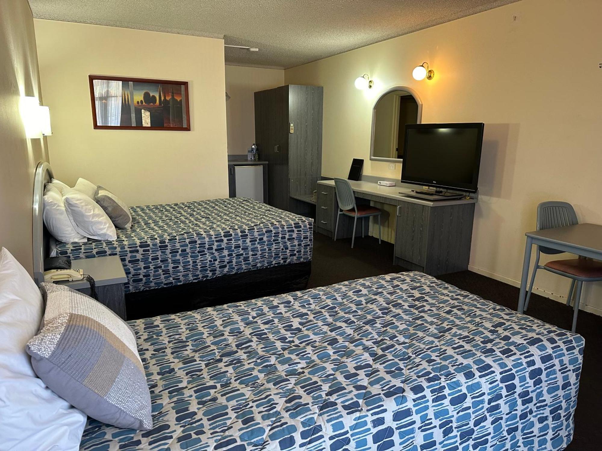 Westland Hotel Motel Whyalla Buitenkant foto